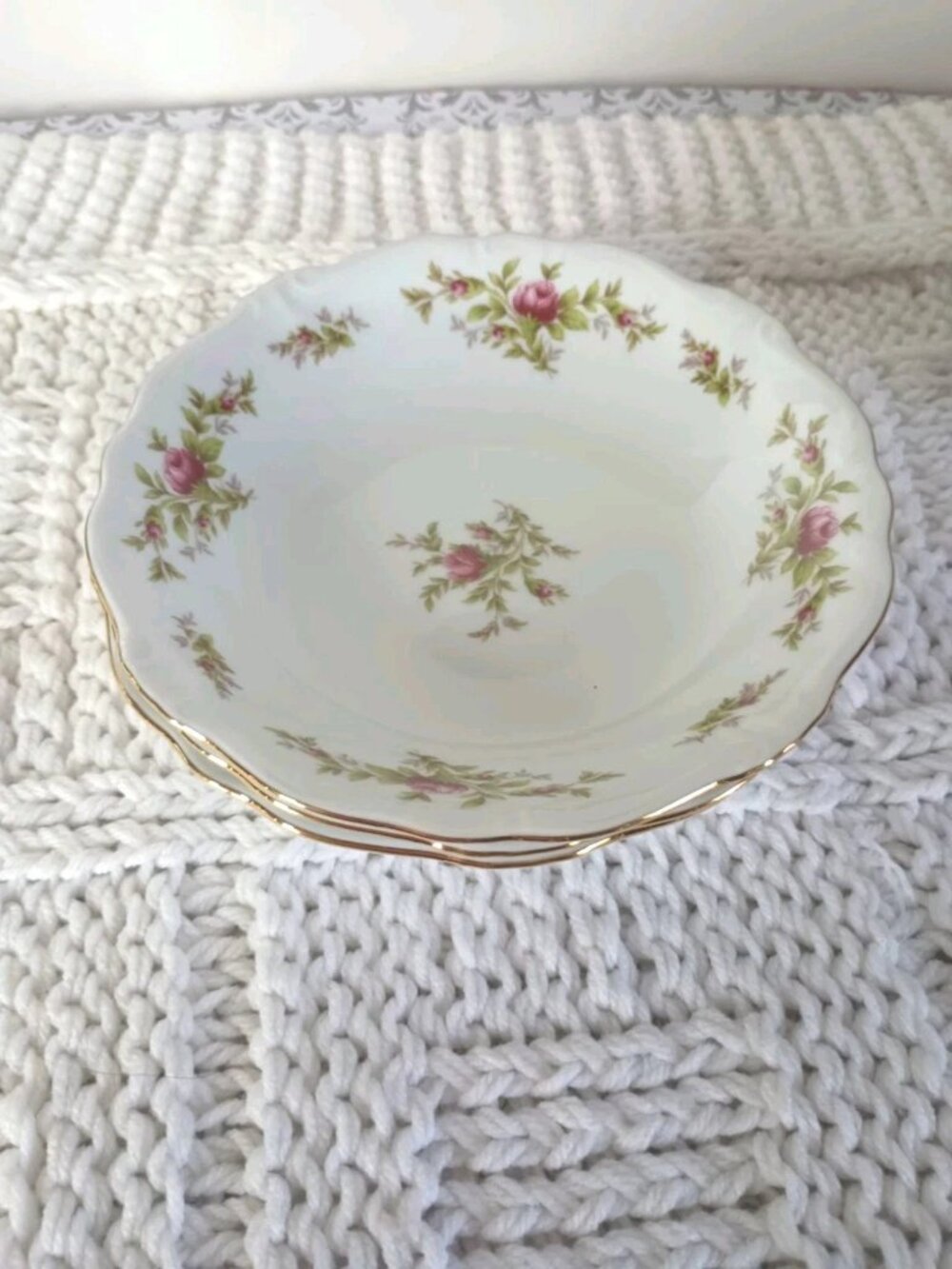 Lot Of 3 Vintage Johann Haviland Bavaria Germany Moss Rose Gold Rim Soup Bowls